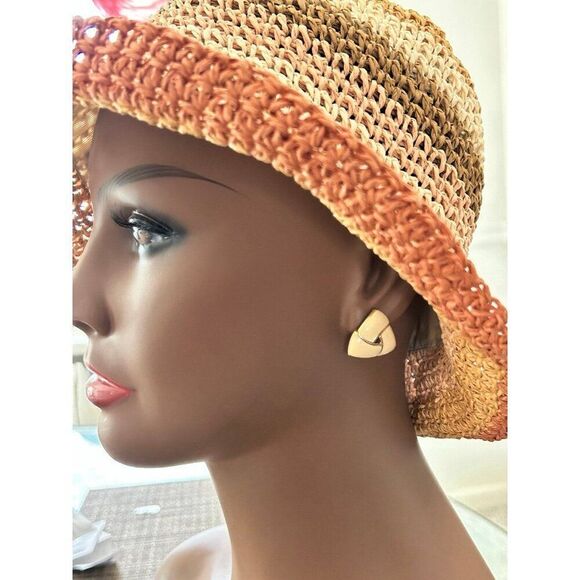 Triangular Enamel Earrings - Picture 4 of 4